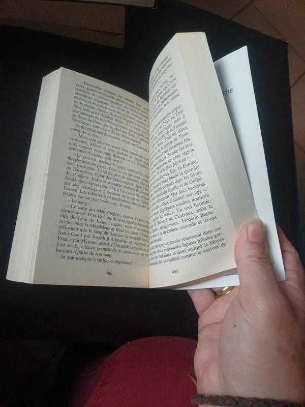 The Magic Circle by Katherine Neville – photo 3